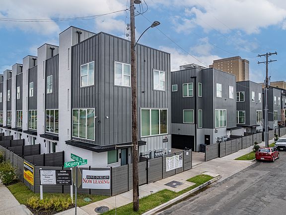 4th image of 1423 N Carroll Ave #304