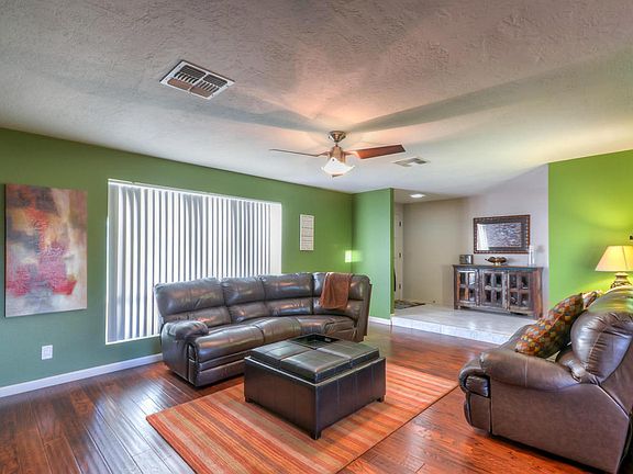 5th image of 9019 N Arroya Vista Dr