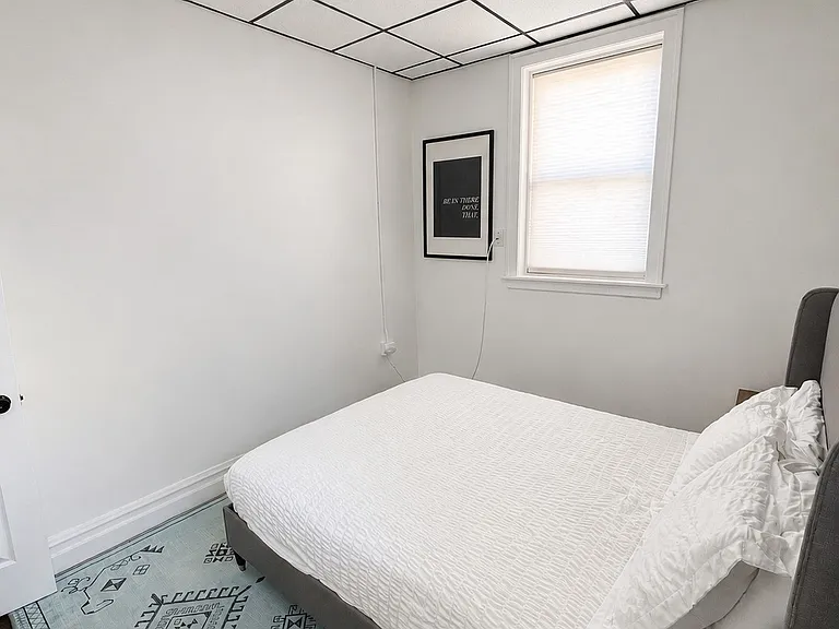 6439 N Hamilton Ave — Photo 6