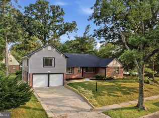 7906 Chandler Rd, Glenside, PA 19038
