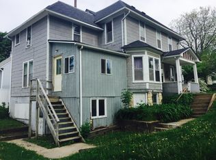 1203 Walnut St APT 4, Cedar Falls, IA 50613