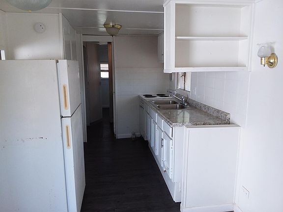3rd image of 710 S Lawson Dr Lot 13