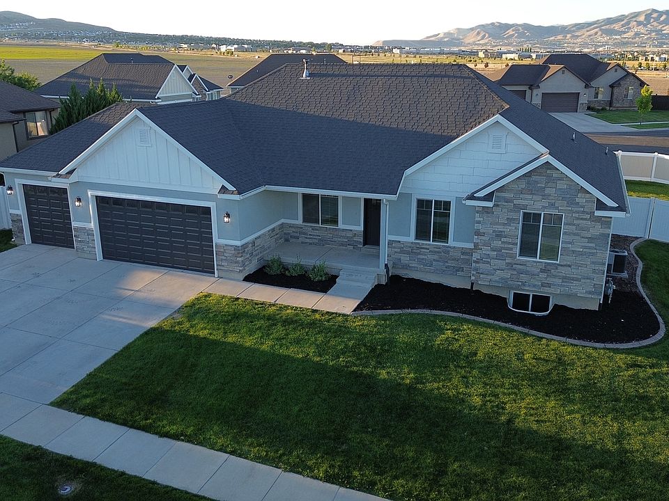 1st image of 348 W Hills Dr