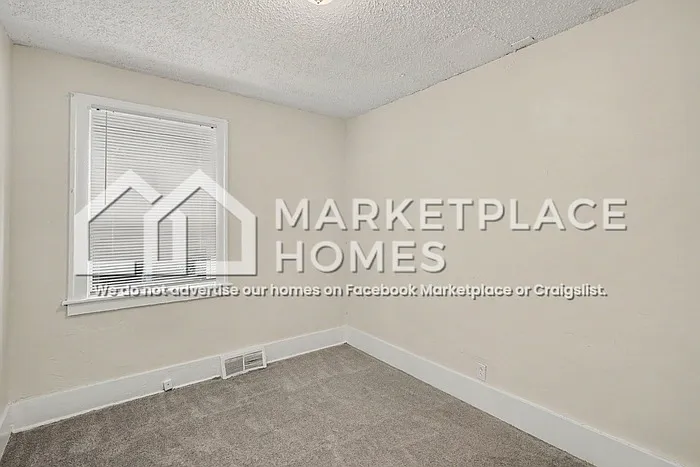 15710 Northlawn St #1 — Photo 19
