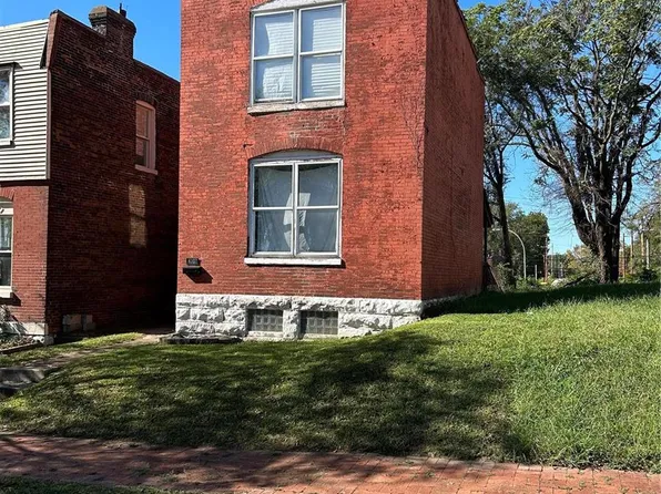 4307 Randall Pl, Saint Louis, MO 63107
