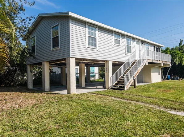 11 Father Tony Way, Big Pine Key, FL 33043