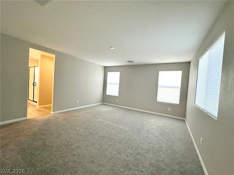 10216 Ullom Dr — Photo 9
