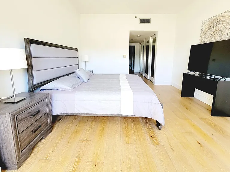 251 Crandon Blvd #308 — Photo 9