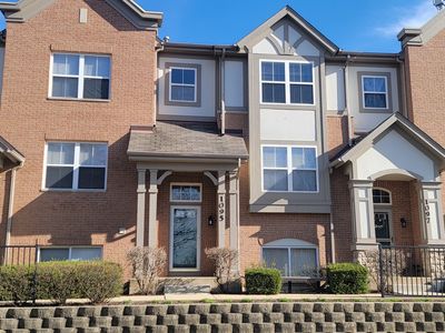 1095 N Claremont Dr #13, Palatine, IL, 60074