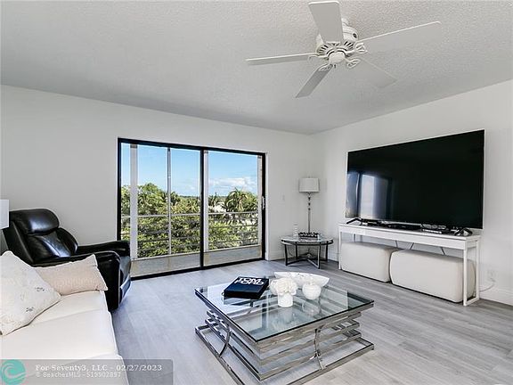 4th image of 1425 Atlantic Shores Blvd APT 605