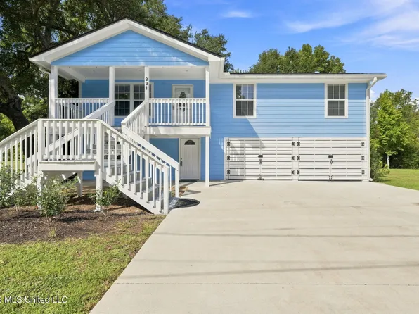 331 Hope Ln, Pass Christian, MS 39571