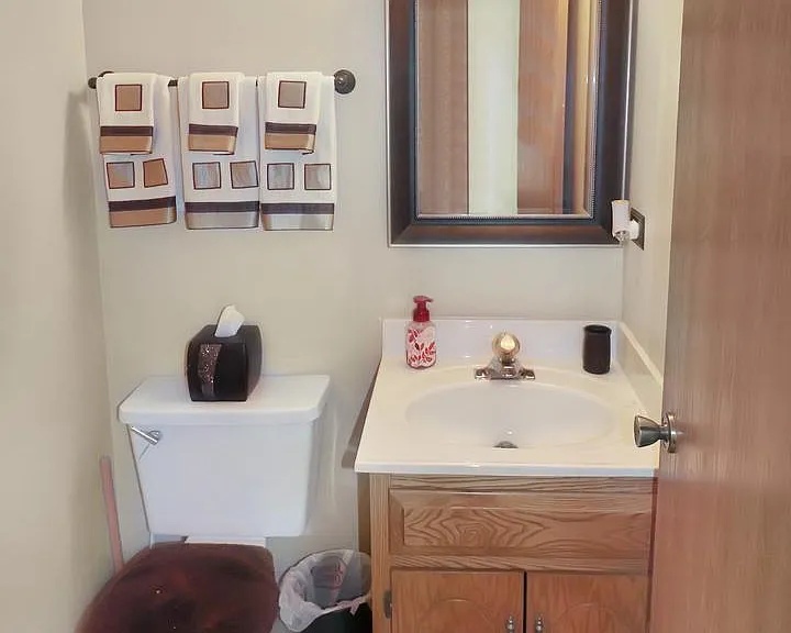 9236 Whitehall Ln — Photo 11