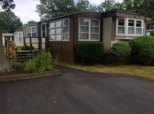 19 Fawn Dr, Plymouth, MA 02360