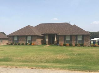 4814 Arrowhead Ln, Olive Branch, MS 38654