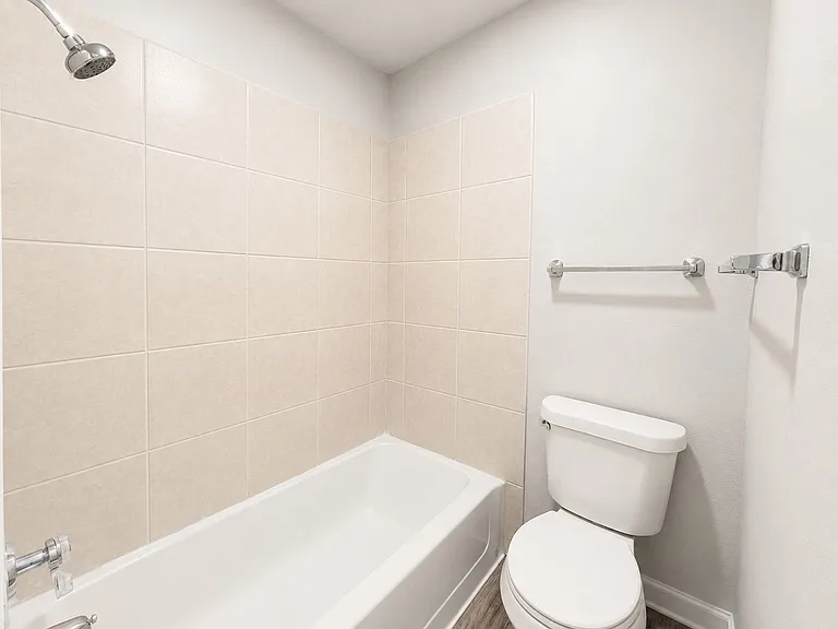 7716-7718 Sable Ln — Photo 17