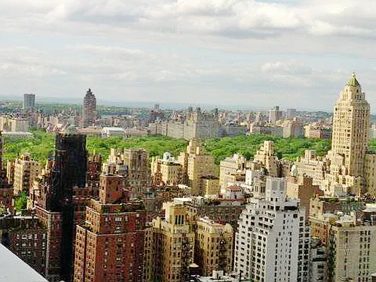 Rented by City Connections Realty | media 12