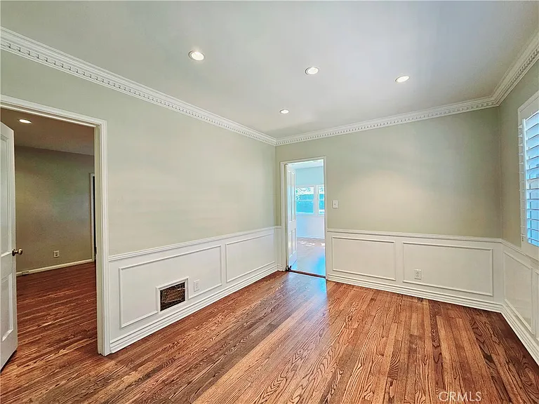 743 Kerns Ave — Photo 7