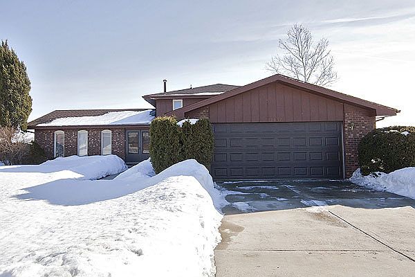 1st image of 13057 Meadowview Ln