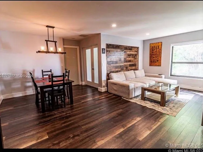 3833 Cocoplum Cir #3593 — Photo 10