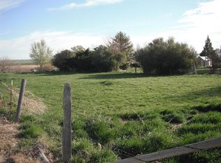 18472 Lower Pleasant Ridge Rd, Caldwell, ID 83607