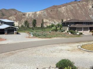 365 Beach Front Road, orondo, WA 98843