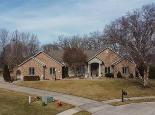9 Rachael Ct, Troy, IL 62294