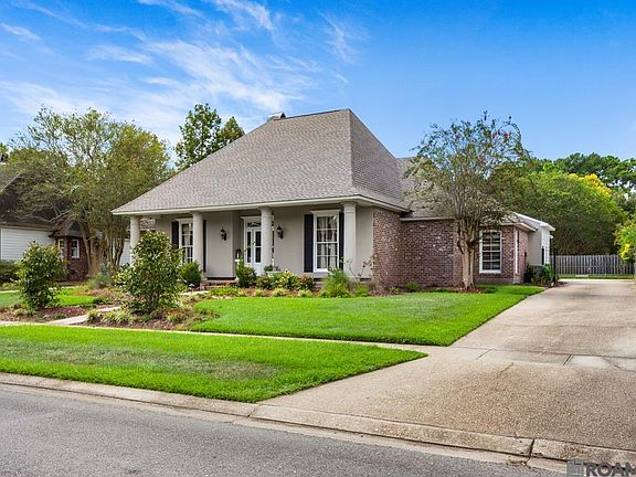 3rd image of 19222 S Trent Jones Dr