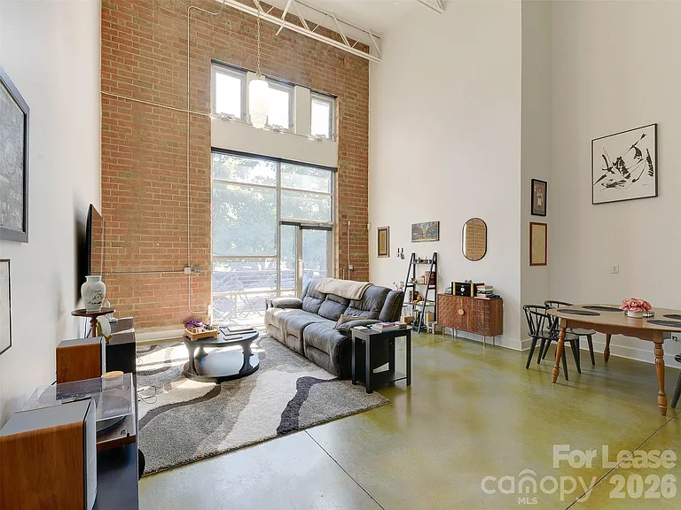 909 Westmere Ave — Photo 7