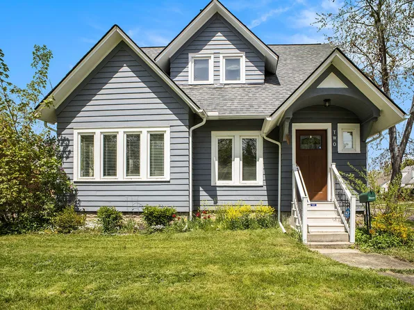 2 Wenonah Dr, Pontiac, MI 48341