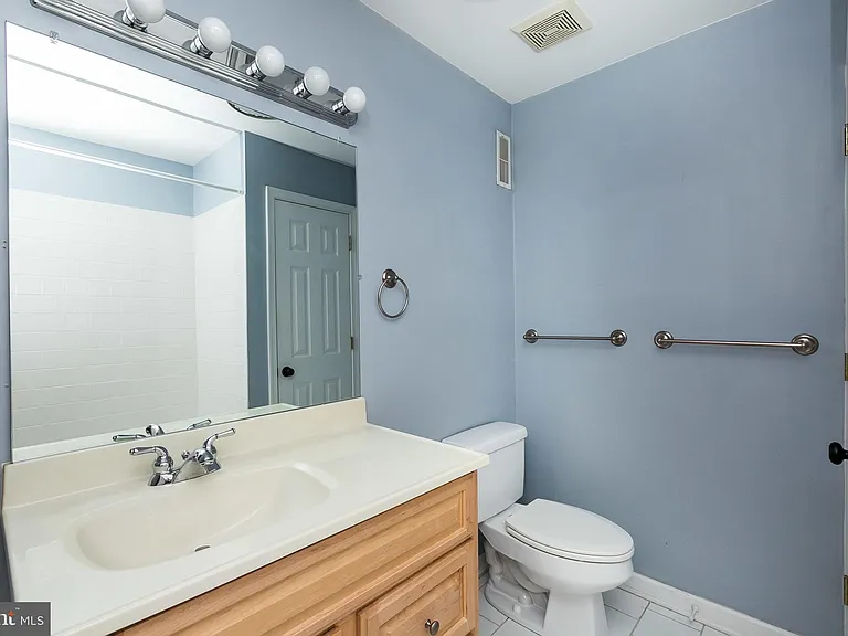 2205 E Baltimore St — Photo 19