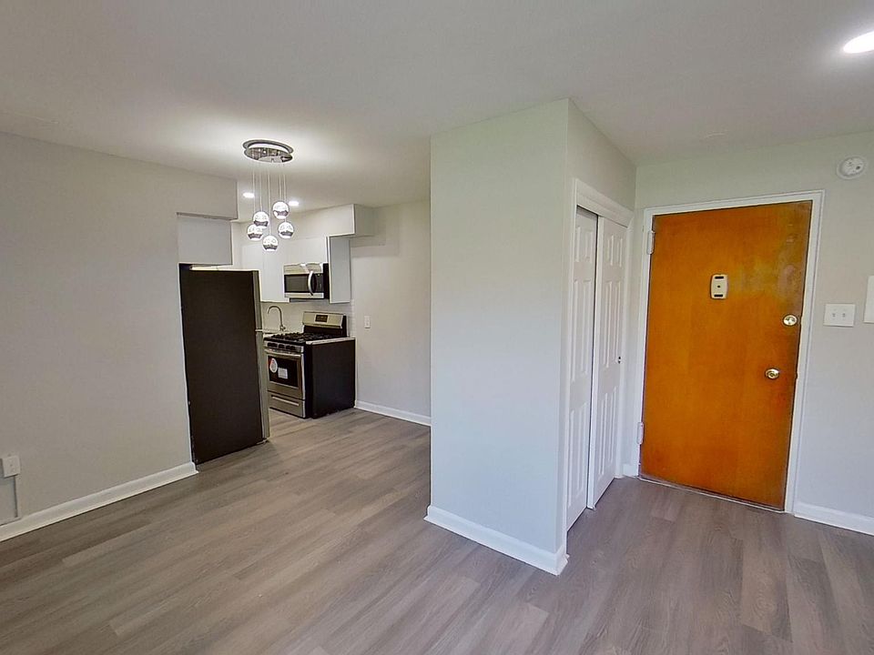 1st image of 2100 Glendale Ave #5