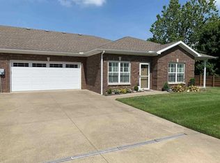 8938 Covenant Ct, Newburgh, IN