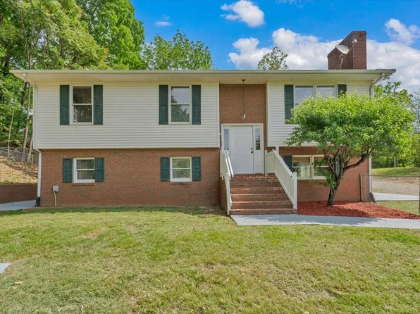 347 Roy Rd, Troutville, VA 24175