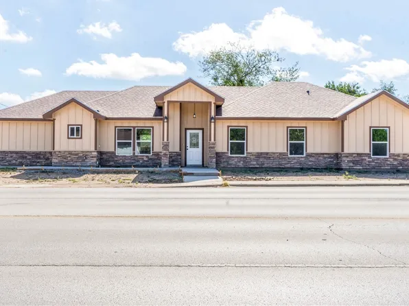1100 Lucero St, Alice, TX 78332