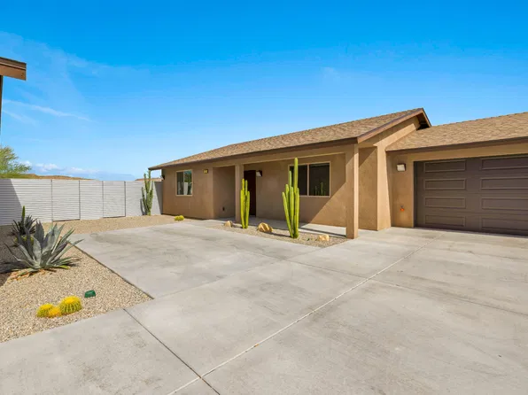 7210 Palo Alto Ave #2, Yucca Valley, CA 92284