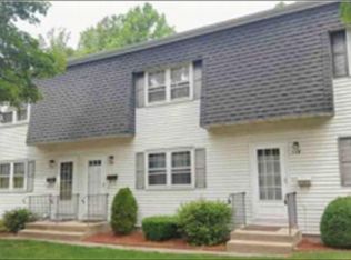 120 Skyridge Rd, Bristol, CT 06010