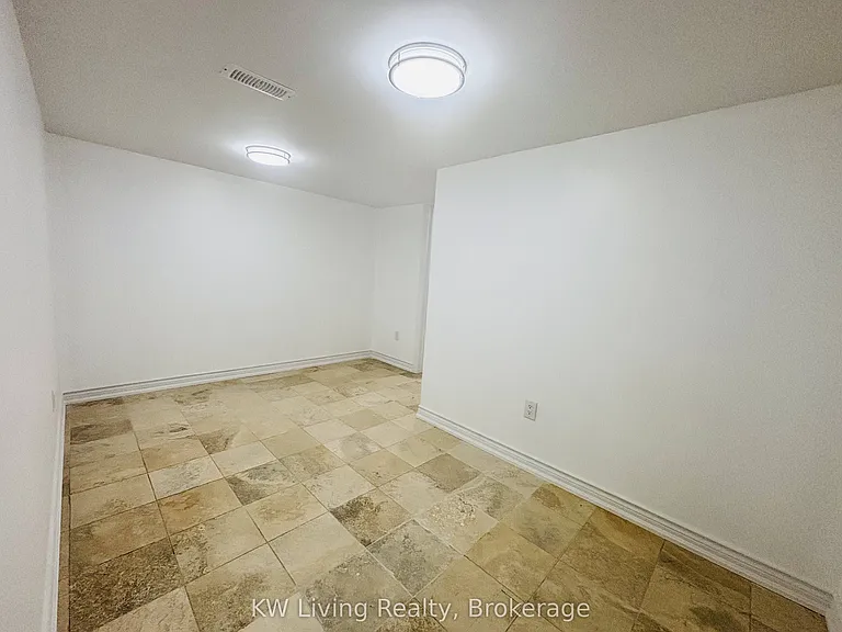 2463 Camilla Rd #LOWER — Photo 4