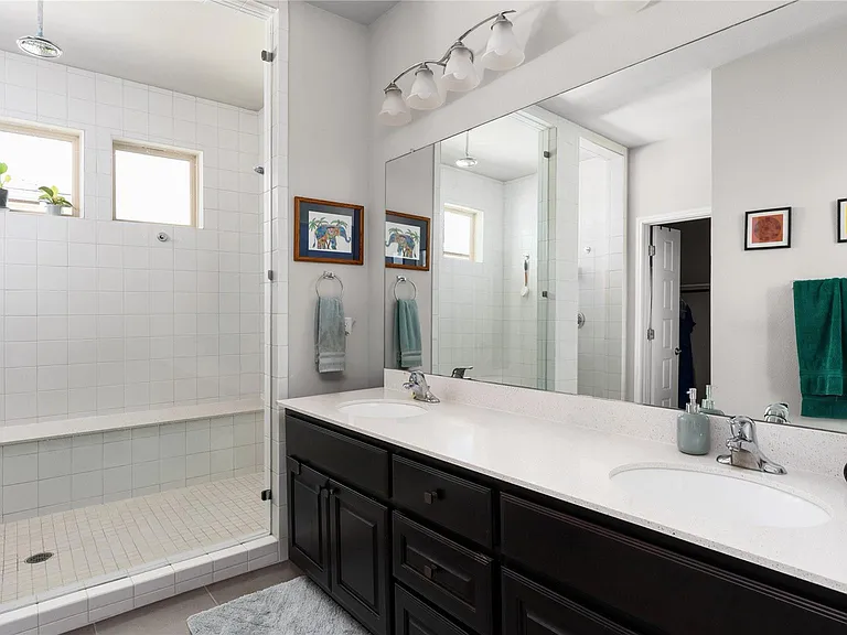 1511 Lawrence St — Photo 15