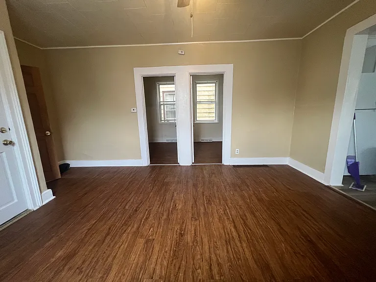 11 Oconnell St #1 — Photo 5