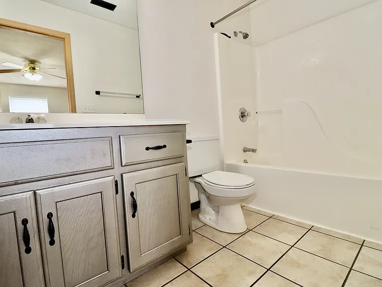 1248 Orchard Dr — Photo 13