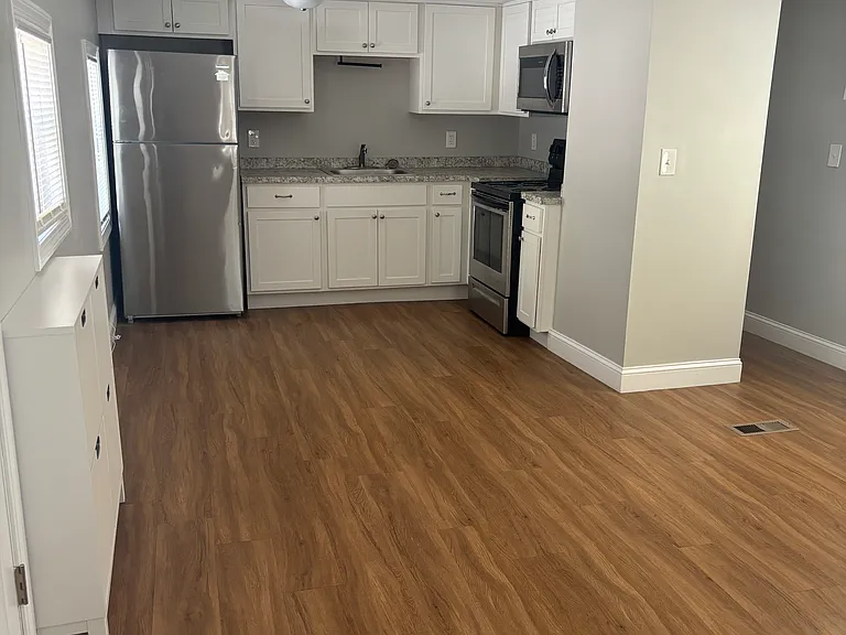 1346 Newport Ave #D-9 — Photo 2