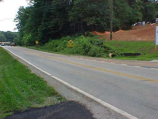 2nd image of 3018 Morrison Moore Pkwy E