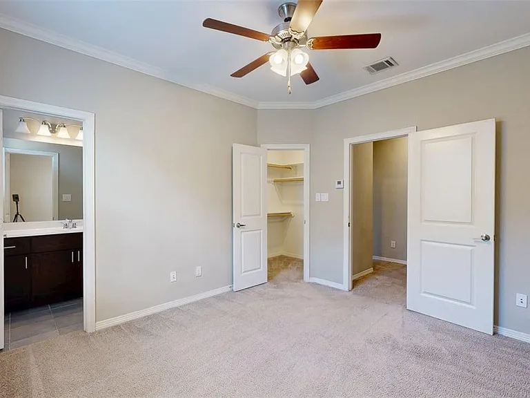 2011 Harvey Mitchell Pkwy S — Photo 21