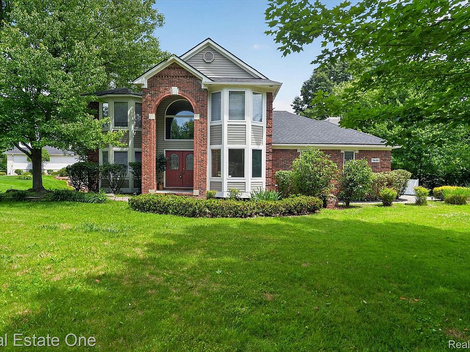 1st image of 9610 Forest Ridge Dr