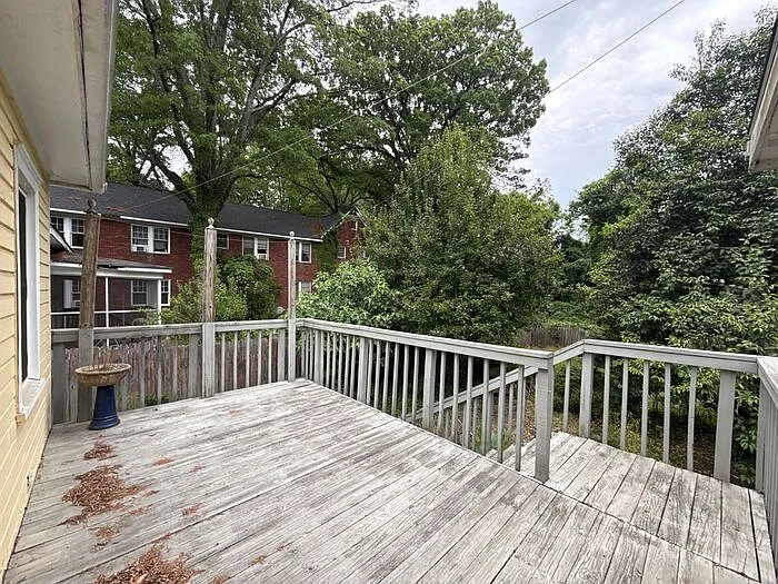 420 N Laurel Ave — Photo 17