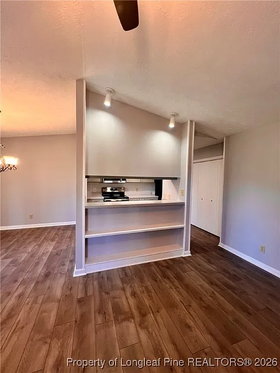 2 bed, 2.0 bath, 1145 sqft, $1,125 — Photo 2