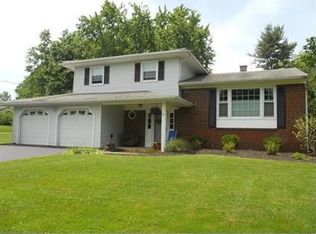 2005 Holland Brook Rd W, Branchburg, NJ 08876