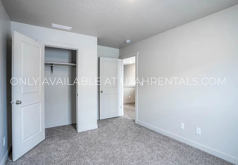 1783 N 1280 E — Photo 16