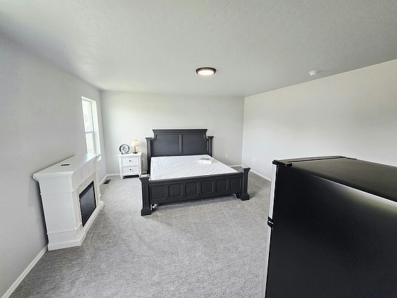 Large Master Suite