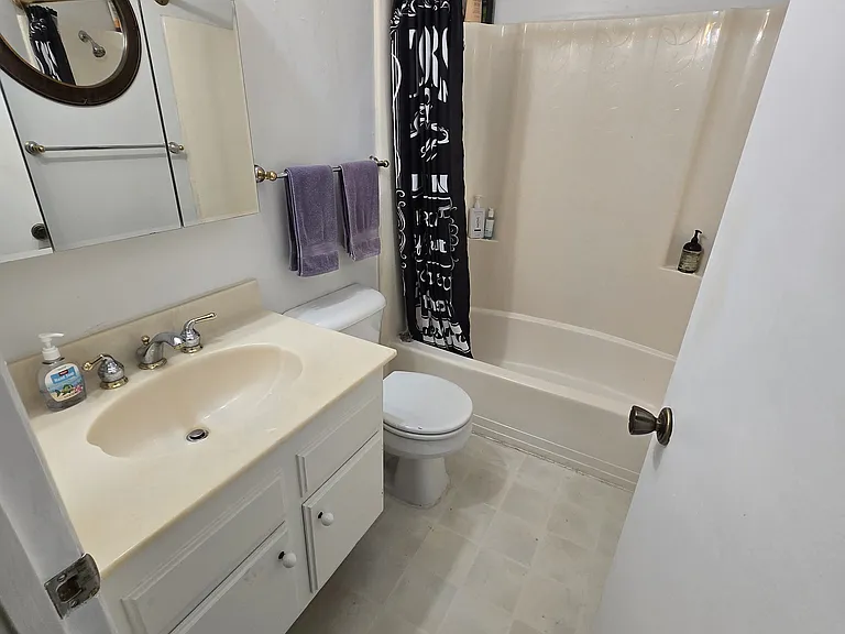 Rio Vista Dr — Photo 2
